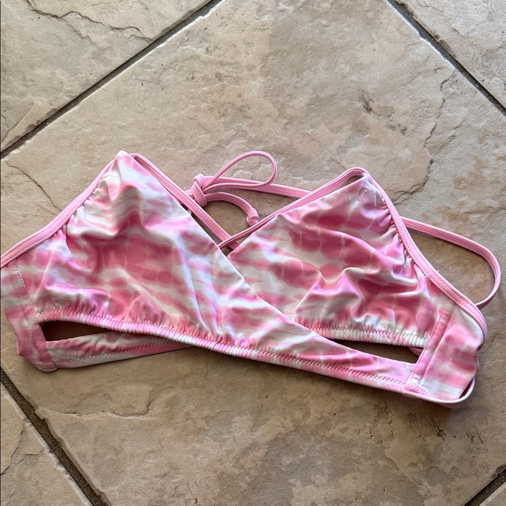 Victoria’s Secret PINK Pink Tie-Dye Bikini Top size small